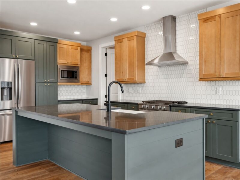 119 Foundry Pike — photo 2