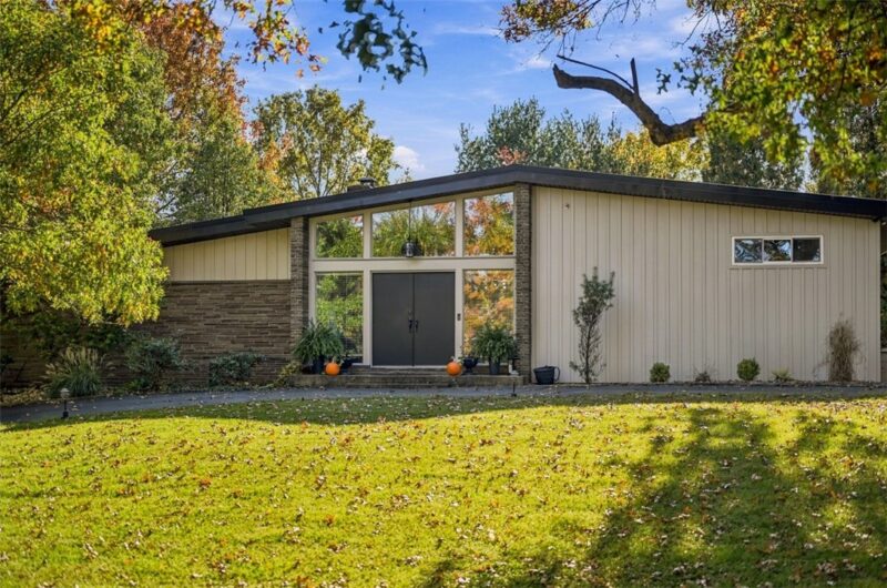 202 Horseshoe Dr — photo 2
