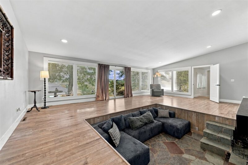 202 Horseshoe Dr — photo 6