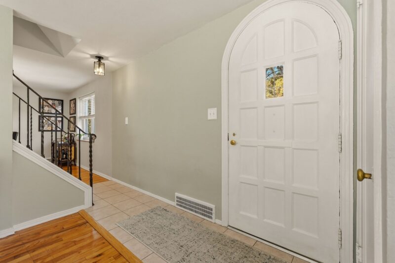 629 Kenilworth DRIVE — photo 4