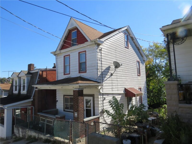 118 Schuchert St — photo 3