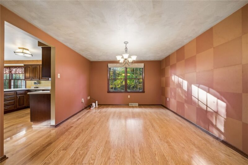 214 Cameron Drive — photo 7