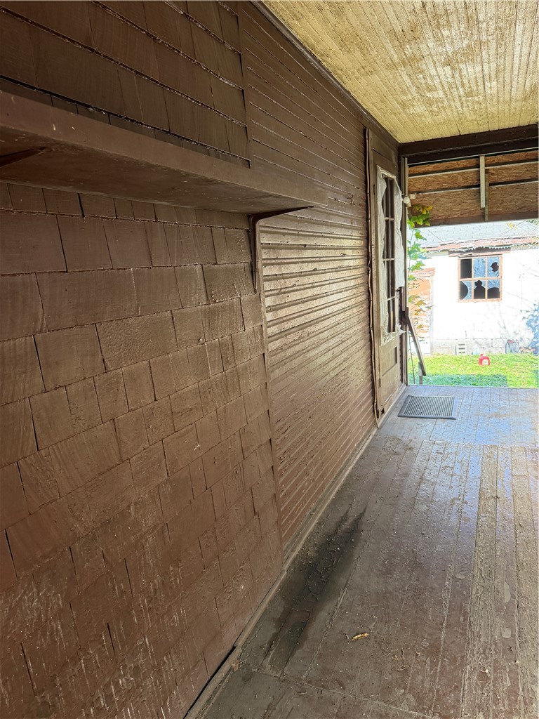131 Sherman Ave — photo 6