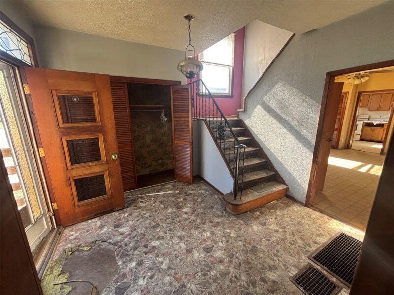 506 Hancock Ave — photo 5