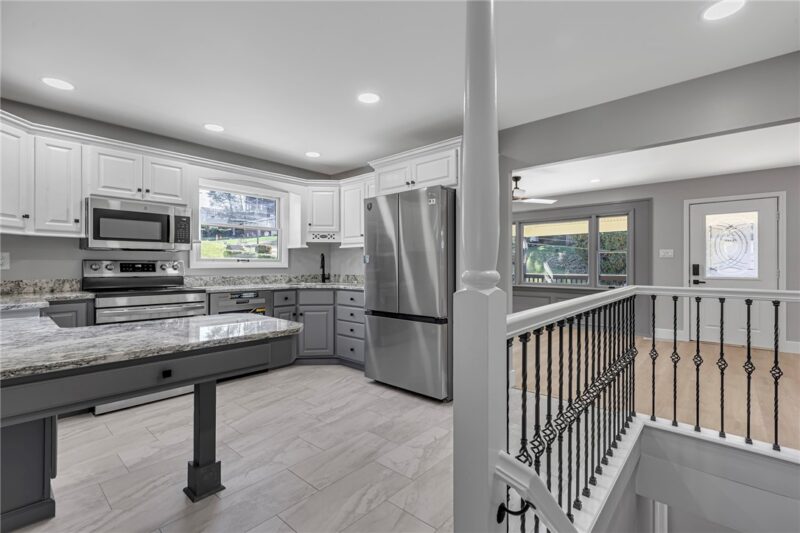 533 Ehman Ave — photo 8