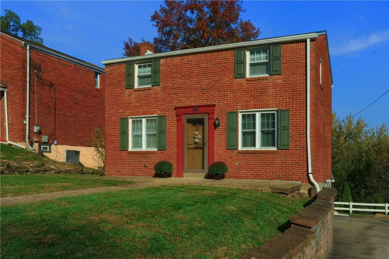 935 Roland Rd — photo 2