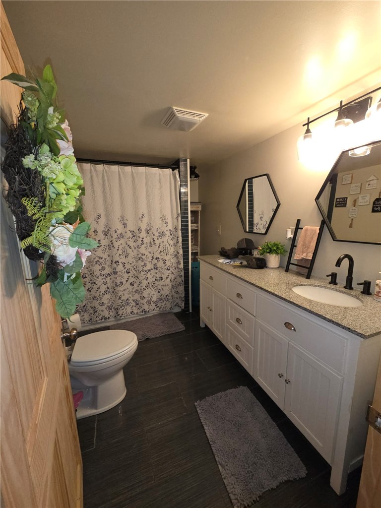 55 Larimer Ave — photo 8