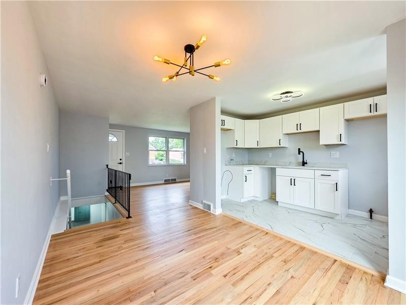121 Vetter Dr — photo 8