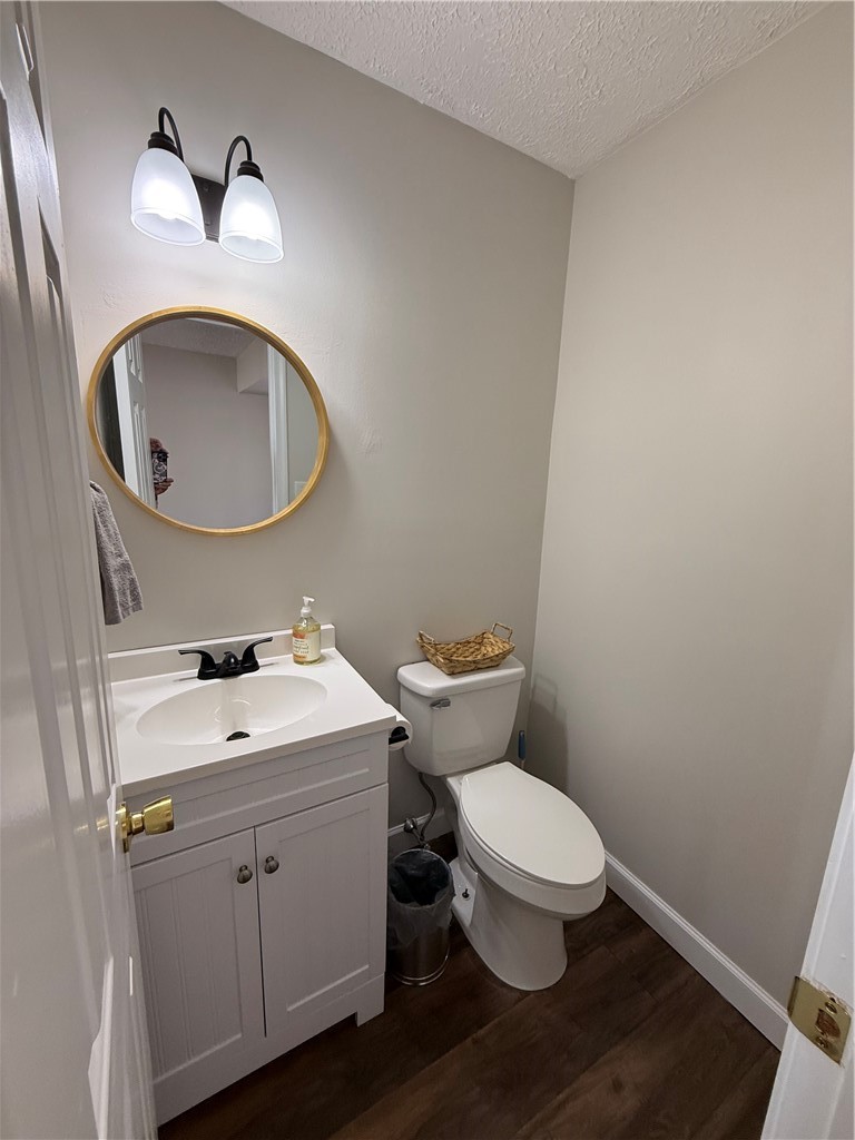 103 Canterbury Commons — photo 7