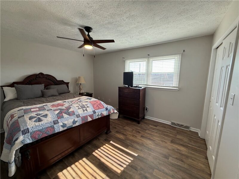 103 Canterbury Commons — photo 8