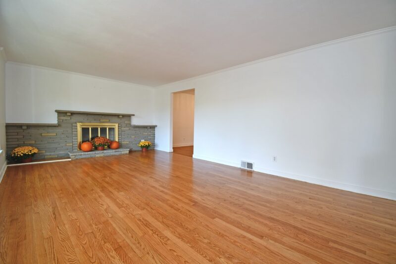 998 Lakemont DRIVE — photo 5