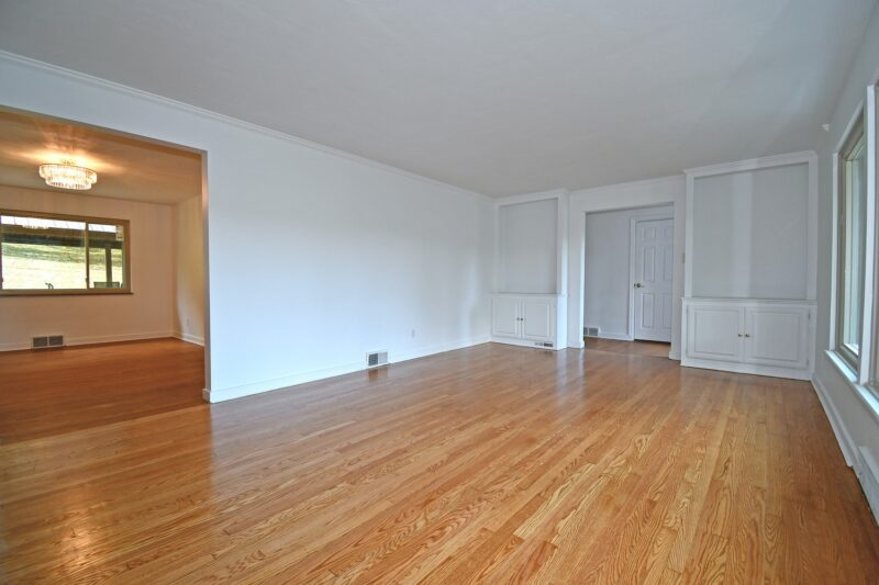998 Lakemont DRIVE — photo 6