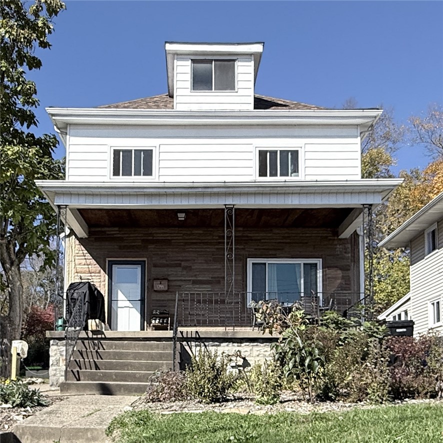 1744 Pierce St — photo 1