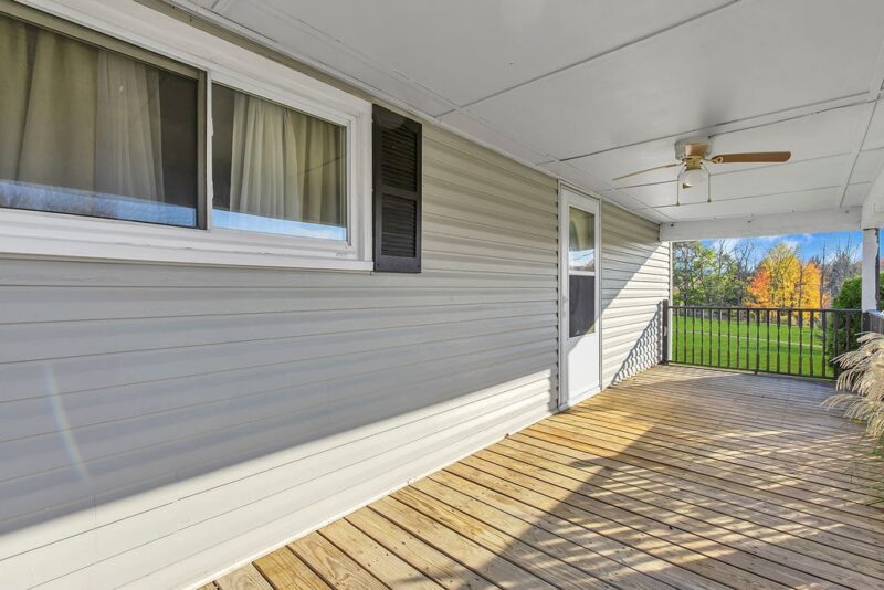551 Old Blackhawk Road — photo 2