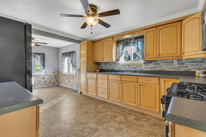551 Old Blackhawk Road — photo 7