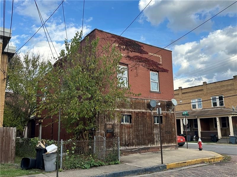200 Copeland Street — photo 2