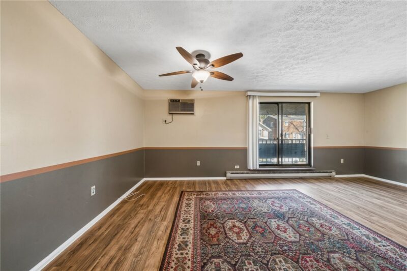 100 Waverly Ave 10 — photo 4