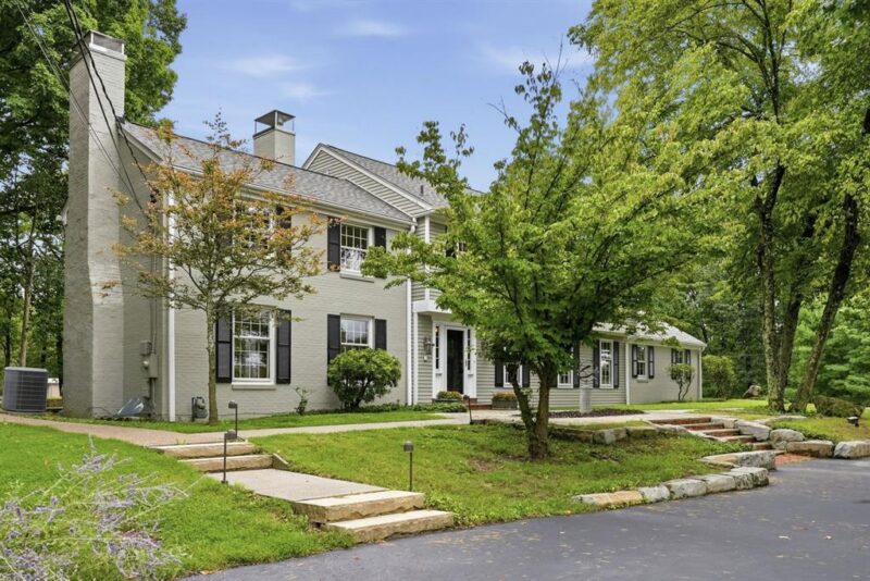 143 Backbone Rd — photo 2