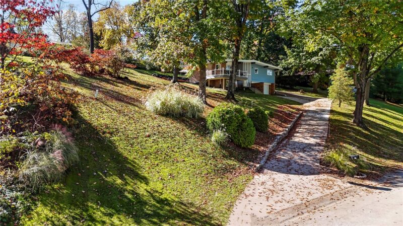 161 Marion Drive — photo 5