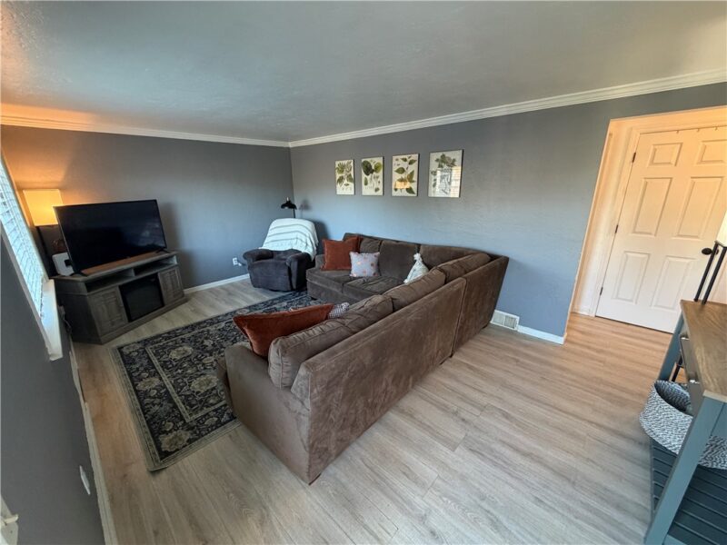 112 Drexel Ln — photo 8