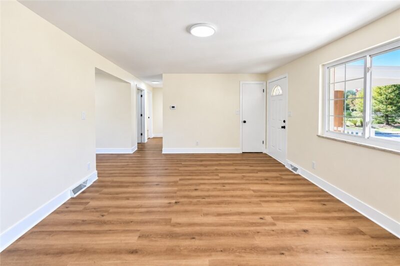 900 Sycamore St — photo 5