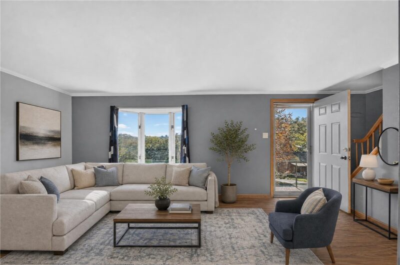 249 Creston Dr — photo 4