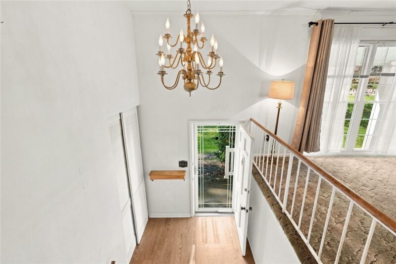 103 Wally Dr — photo 4