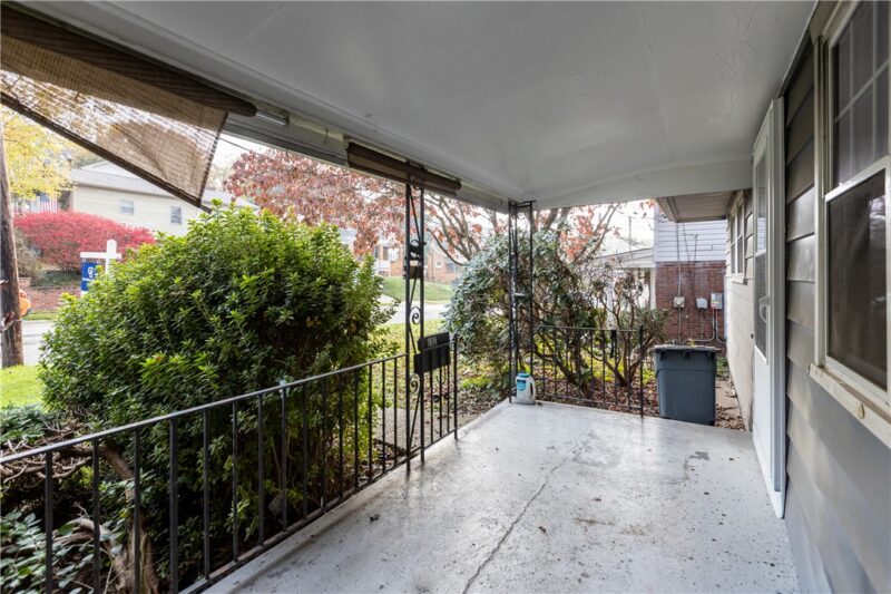 265 Berry St — photo 5