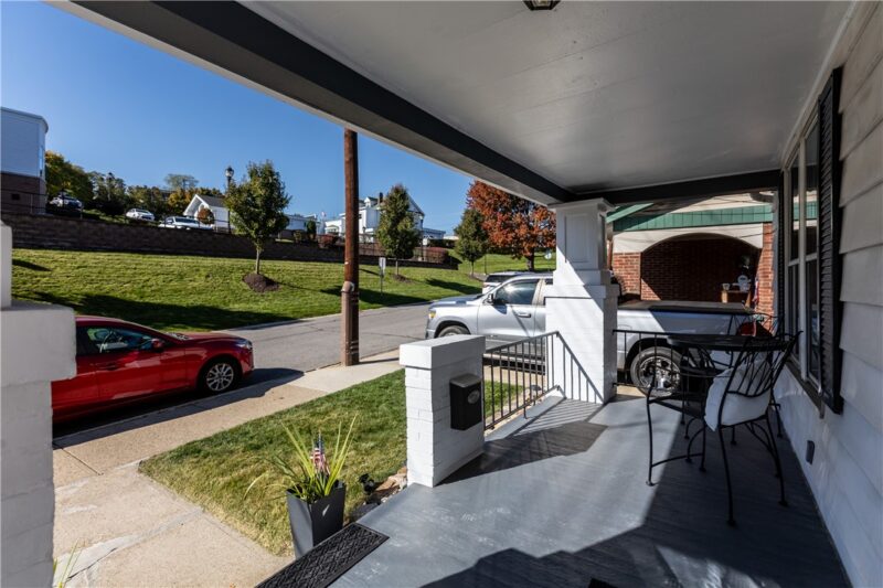 107 Burdine Ave — photo 3