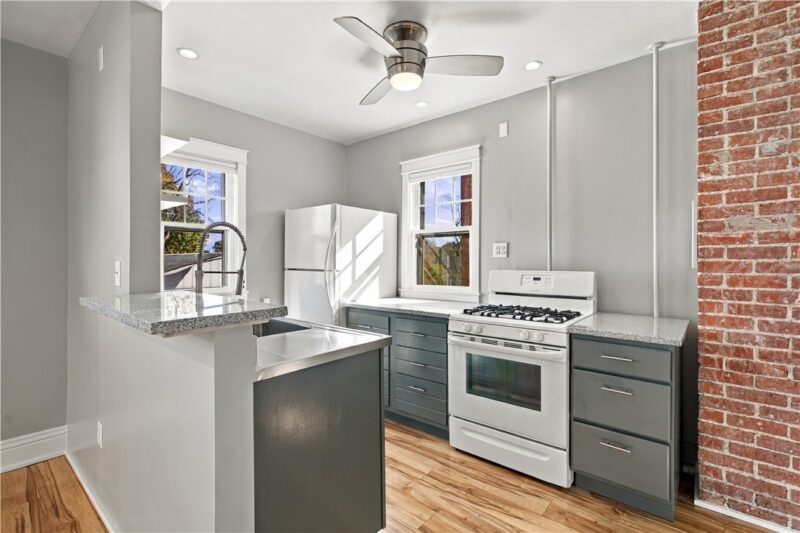 107 Burdine Ave — photo 6