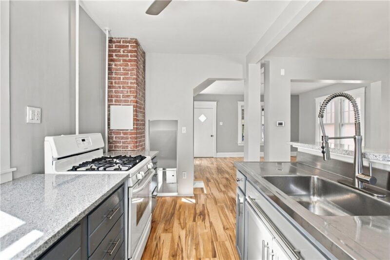 107 Burdine Ave — photo 8