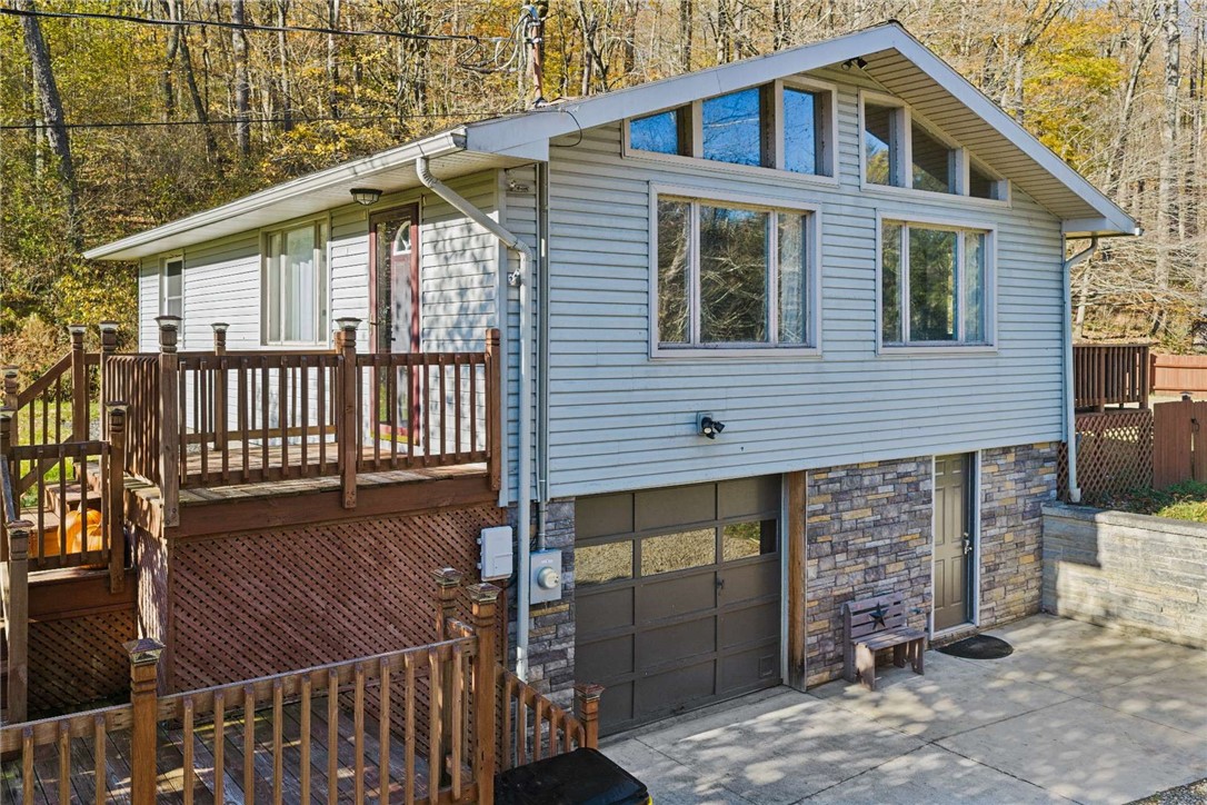 173 Creek Rd — photo 1