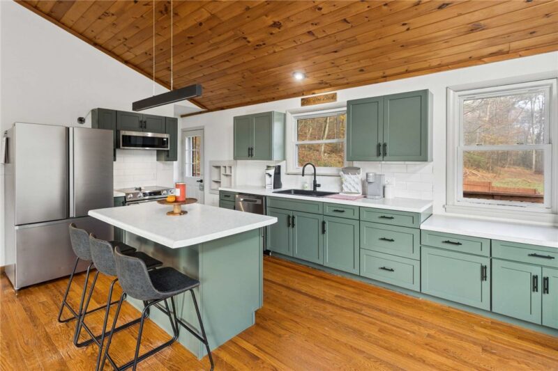 173 Creek Rd — photo 4