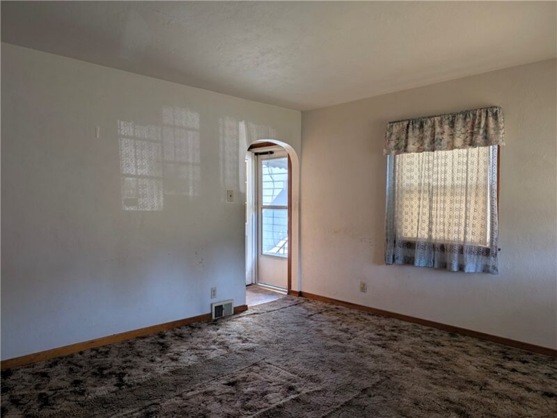 205 Linden Avenue — photo 5