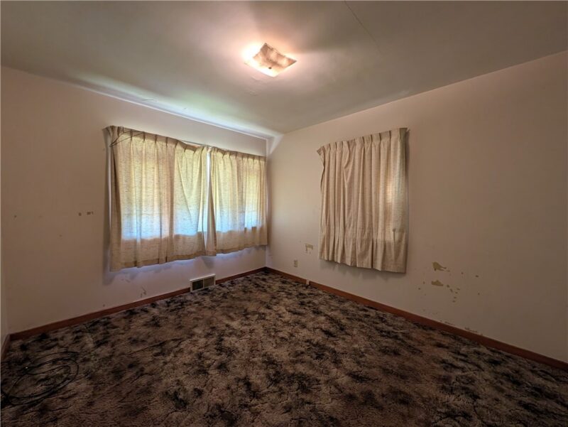 205 Linden Avenue — photo 6