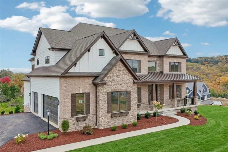 145 Wild Briar Dr — photo 3
