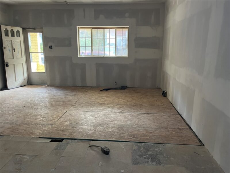 308 Erie Ave — photo 5