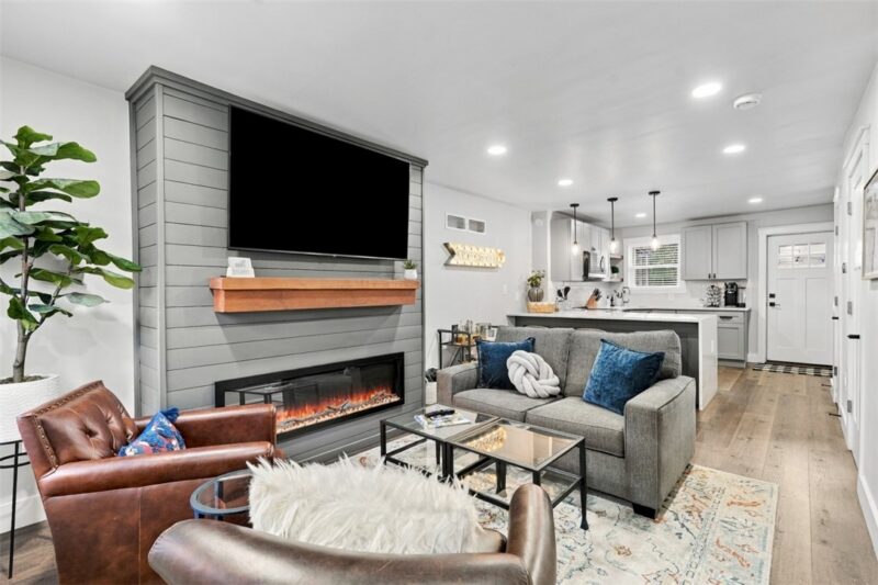 4830 Blackberry Way — photo 6