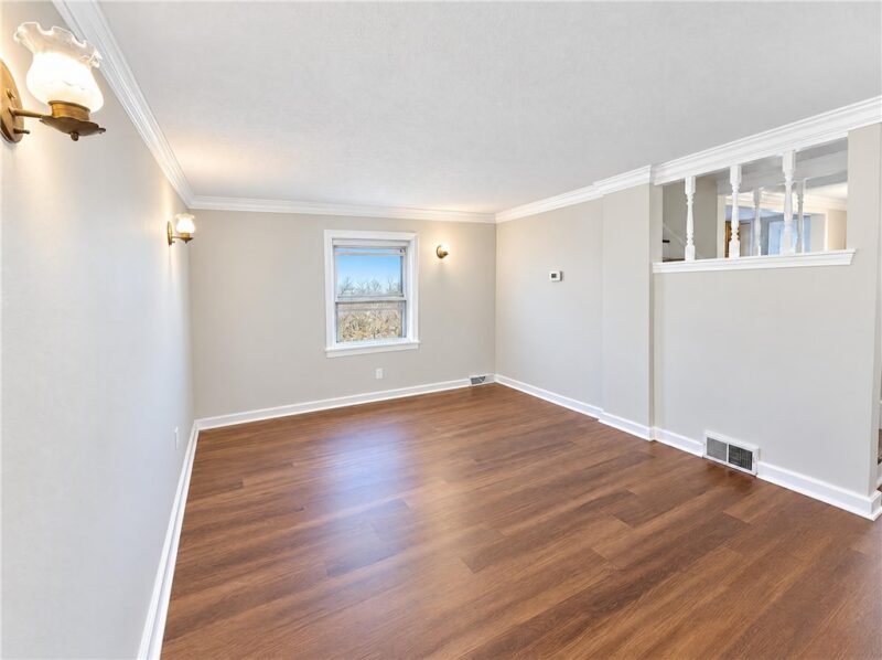 6831 Wilson St — photo 3