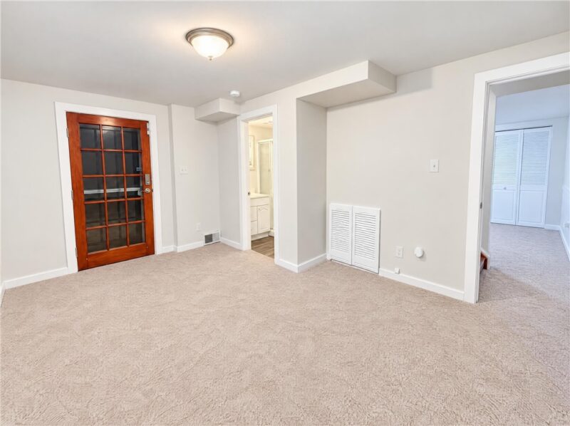6831 Wilson St — photo 7