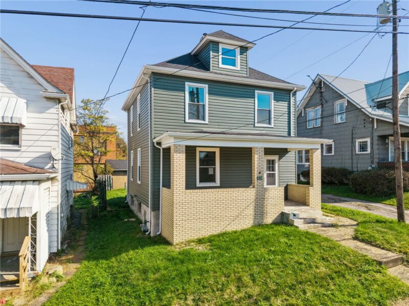 424 Delaware Ave — photo 2