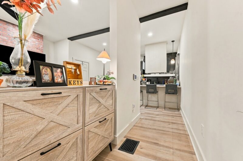 630 Watt STREET — photo 5
