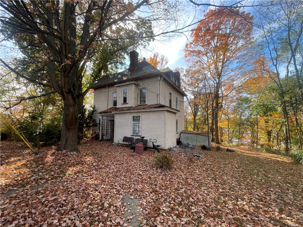 107 Red Bird Point Lane — photo 1