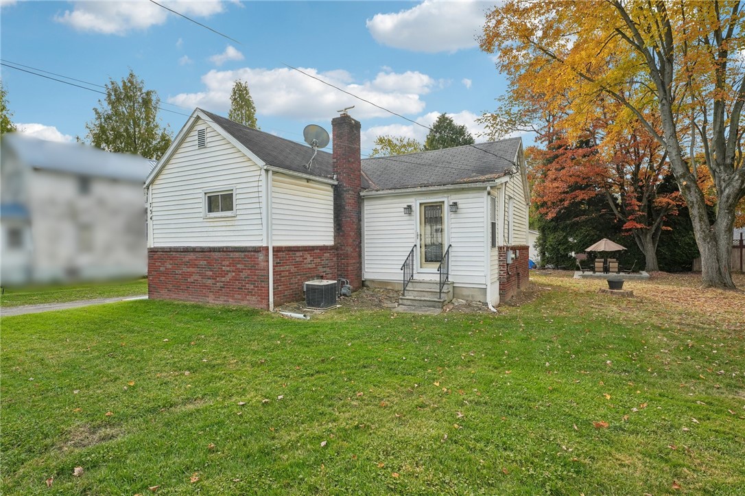 734 Harmony Fisher Ave — photo 1