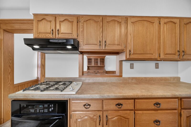 547 STAFFORD AVENUE — photo 8