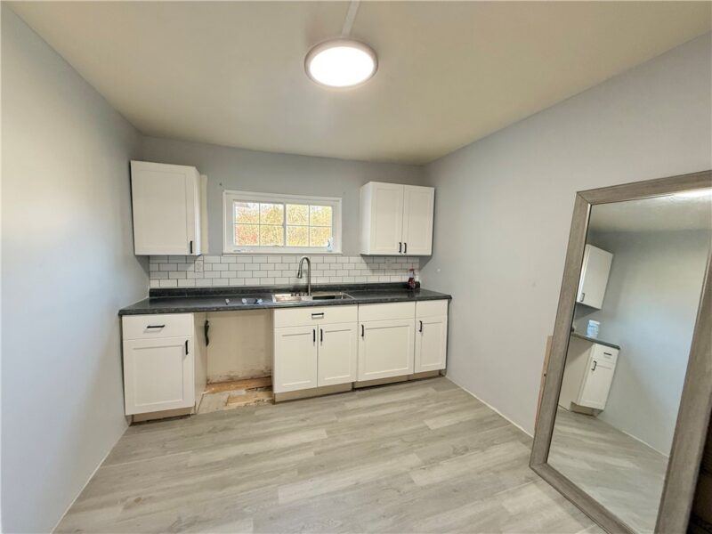 3057 Churchill Rd — photo 5