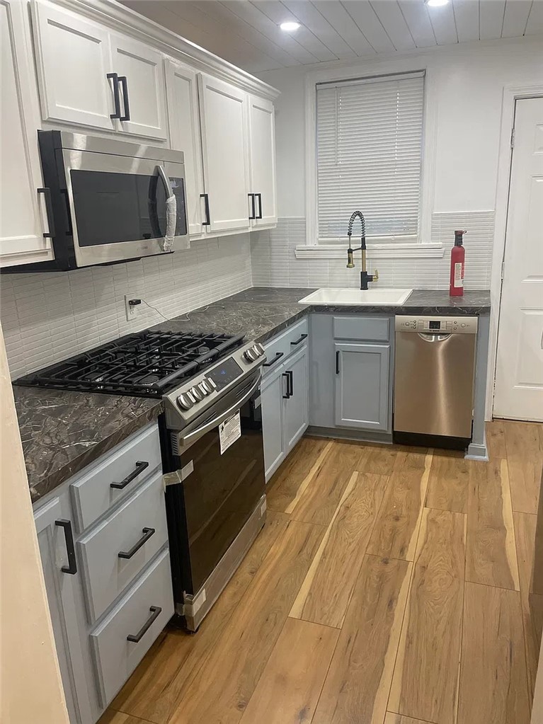 1020 North Ave — photo 2