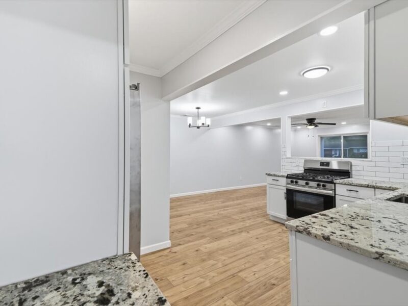 219 Sherwood Drive — photo 7