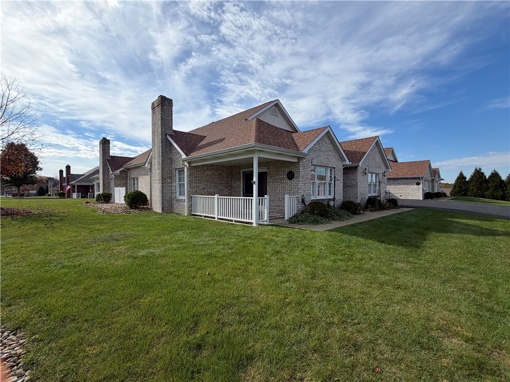143 Woodhawk Lane — photo 1