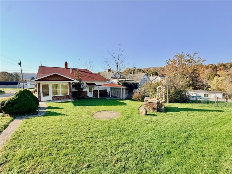 449 Race St — photo 8